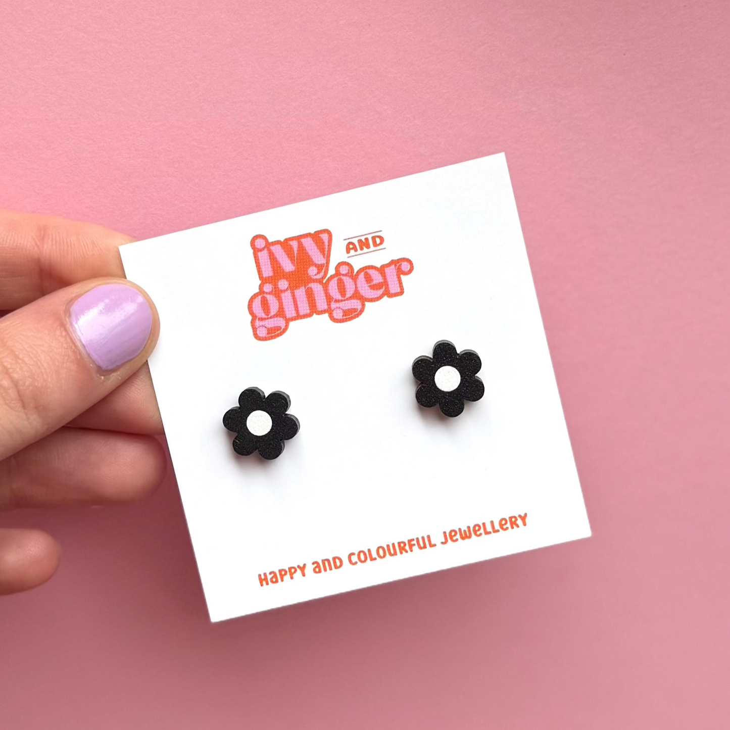 Midi daisy stud earrings in black