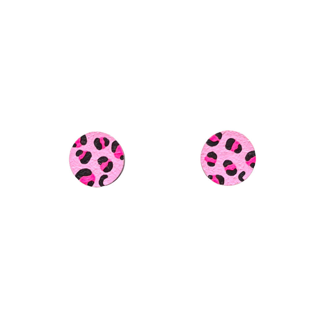 Mini neon pink leopard print circle stud earrings