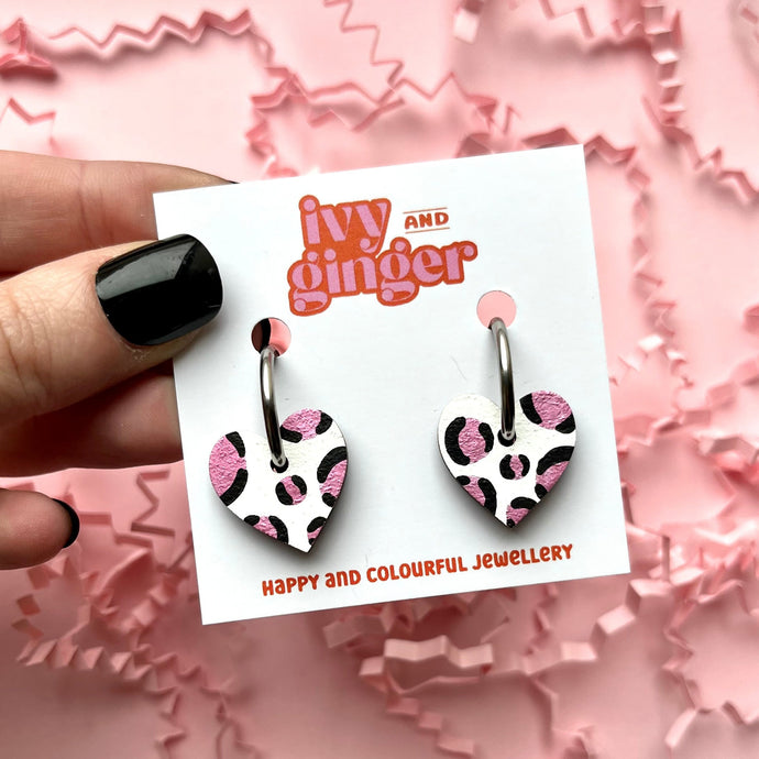 metallic pink leopard print small heart hoop earrings