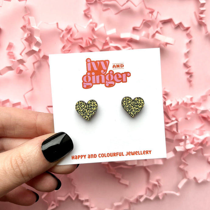 beige leopard print heart stud earrings