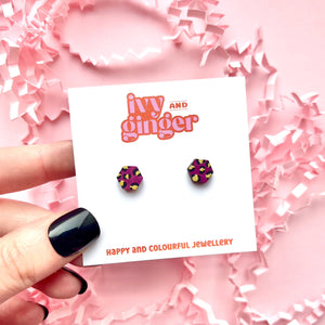 Mini hexagon leopard print stud earrings in raspberry and gold