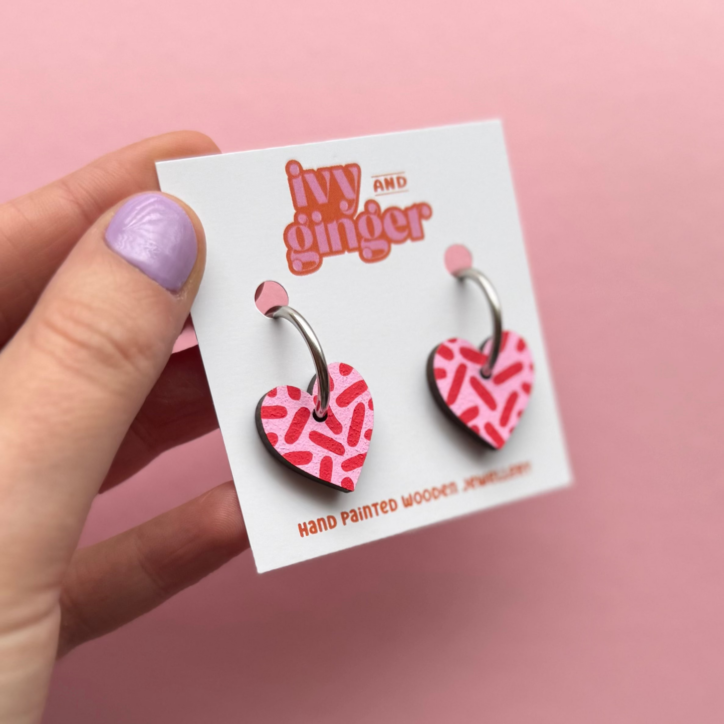 Pink and red dash print small heart hoop