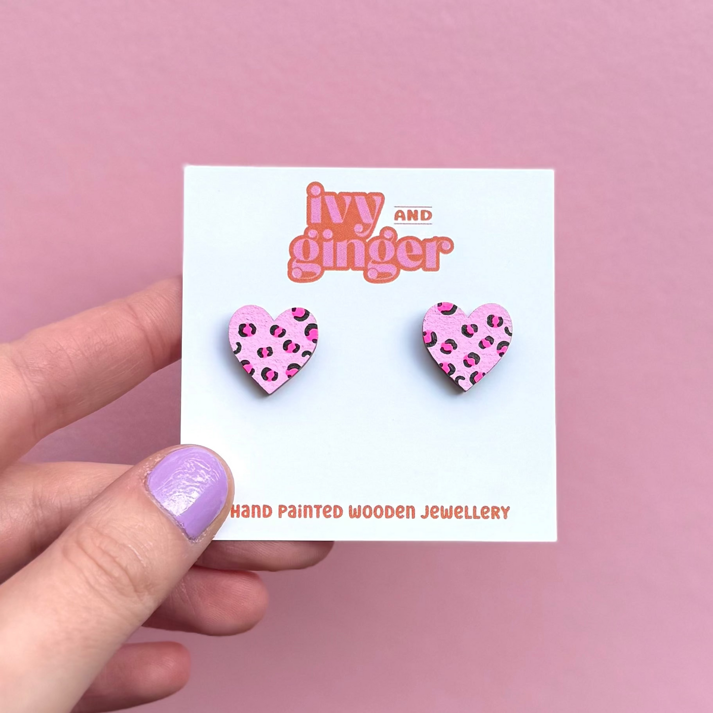 Midi neon pink leopard print heart stud earrings
