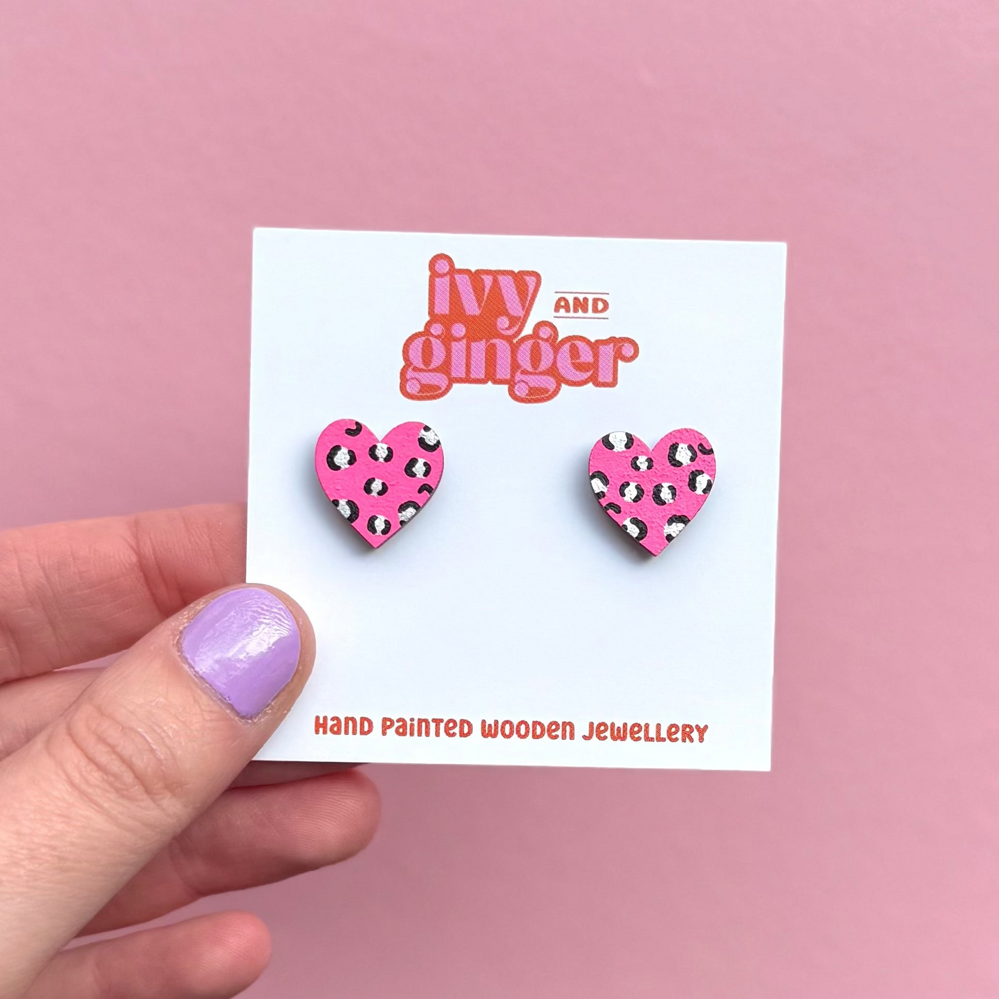 Midi leopard print heart studs in bright pink and silver