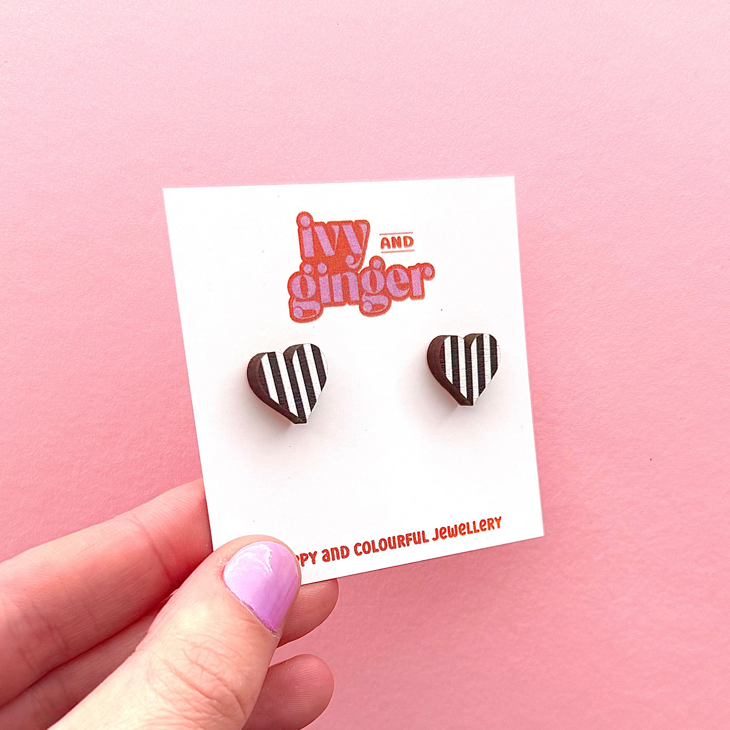 Midi mono stripe print heart stud earrings