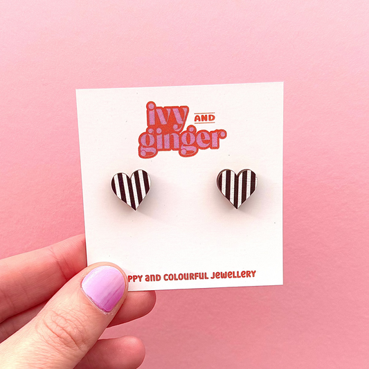 Midi mono stripe print heart stud earrings
