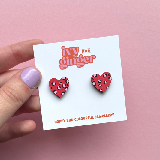 Red and pink leopard print midi heart stud earrings