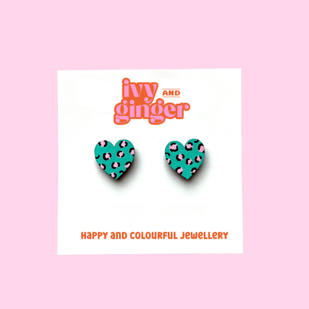 Midi leopard print heart stud earrings in green and pink