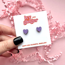 Load image into Gallery viewer, Mini metallic purple heart stud earrings
