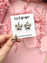 Load image into Gallery viewer, large white and gold leopard print star stud
